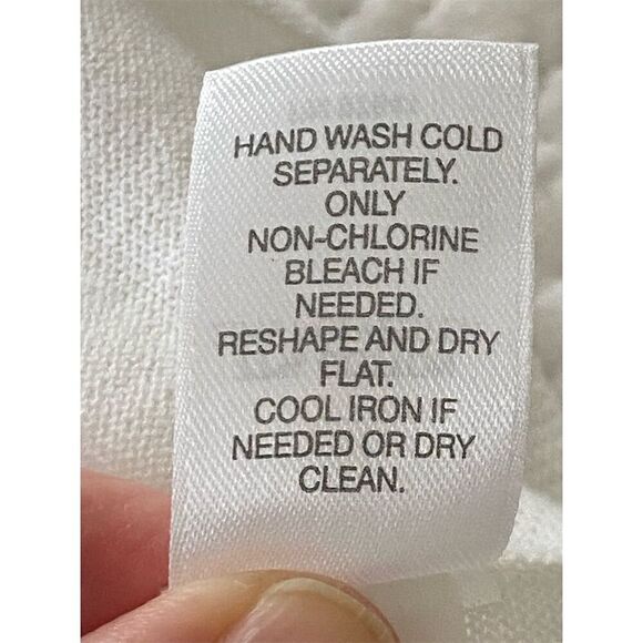 J. Jill White Lightweight V-Neck Knit Top with Roll-Tab Short Sleeves Size M - Picture 5 of 10